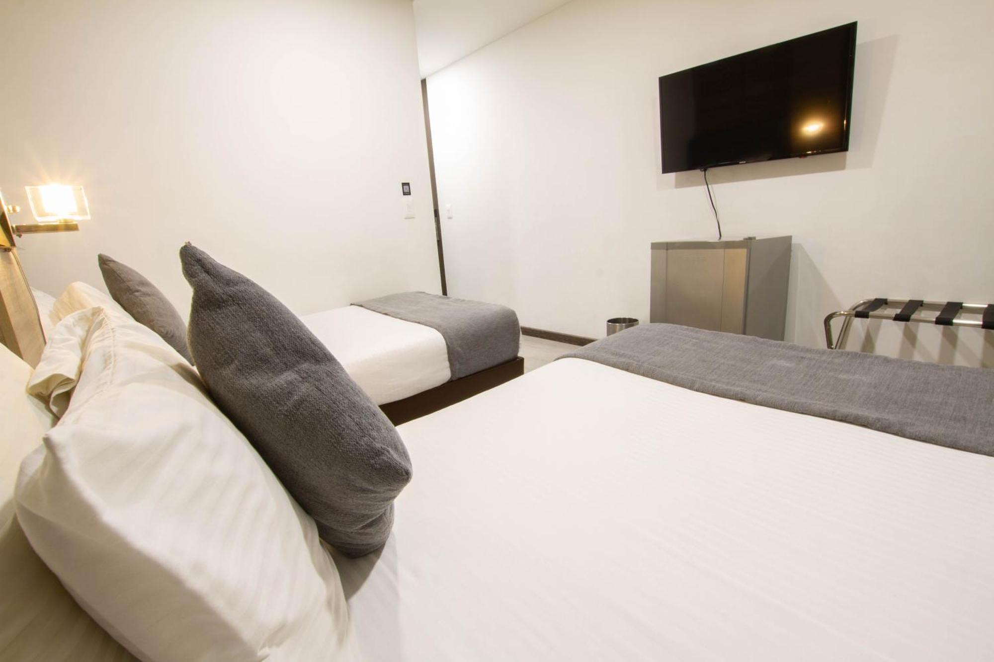 Bog Urban Hotel Богота Екстериор снимка